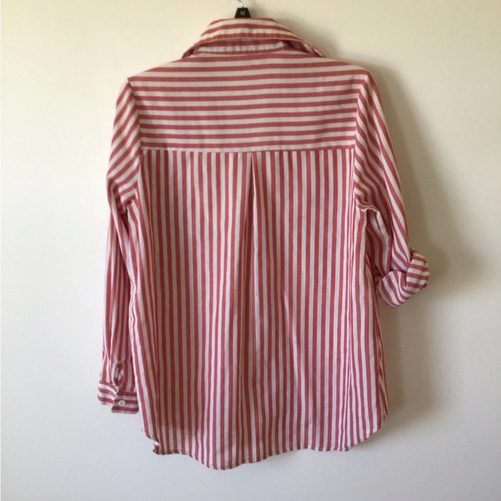 Striped Button-Up Shirts in Red and Blue - Picture 7 of 9